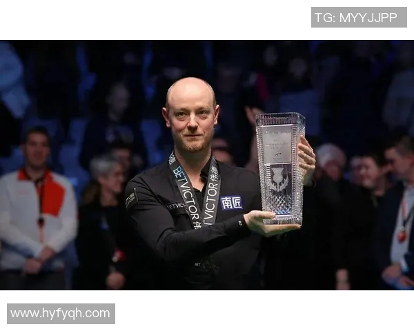 斯诺克运动魅力探秘:技术与策略的完美结合如何影响职业比赛格局